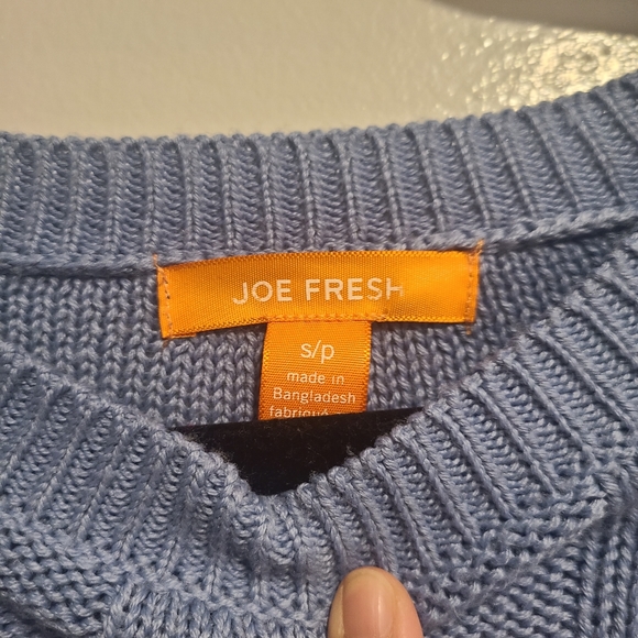 Joe Fresh Cable Knit sweater - Picture 2 of 4